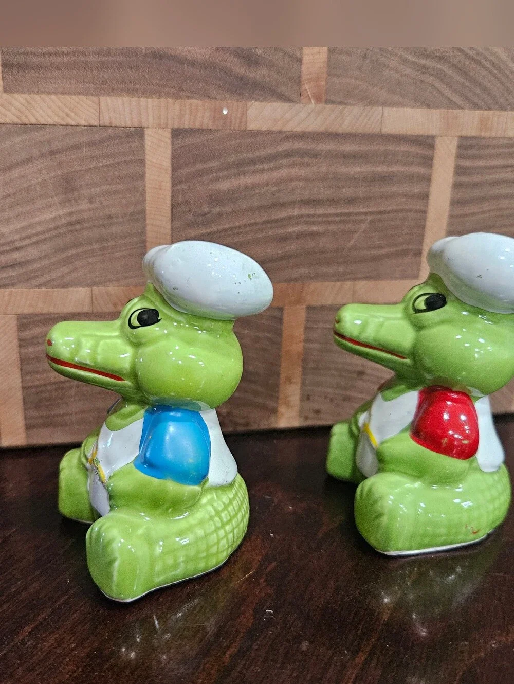 Alligator Chef Salt And Pepper Shakers